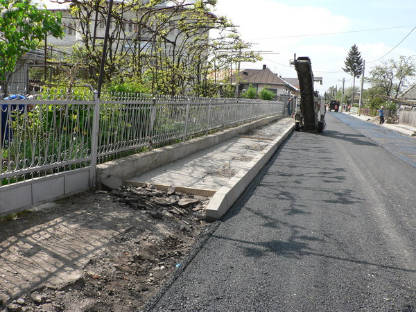 4 M Sadoveanu trotuare betonate asternere binder  2.jpg